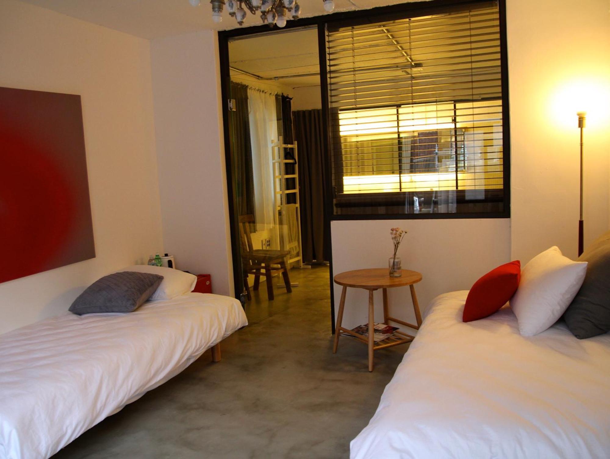 I House Chinchin Hotel Seoul Bagian luar foto